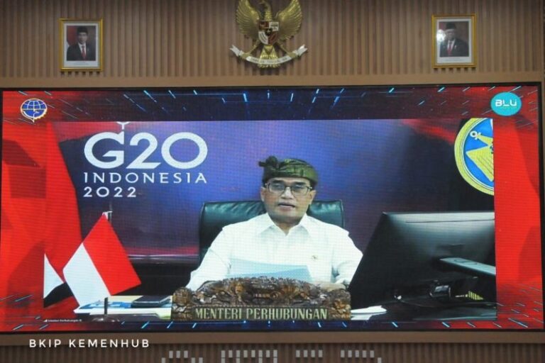 menhub minta dewas BLU awasi kinerja keuangan dan layanan
