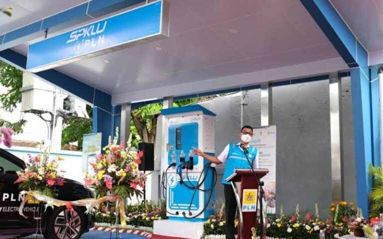 PLN Membangun 27 Unit Stasiun Pengisian Mobil Listrik Di Destinasi Wisata