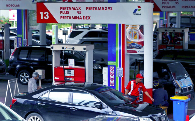 Pakai Aplikasi MyPertamina, Dirut Pertamina Jamin Pertalite Tak Sembarangan Ngocor di SPBU