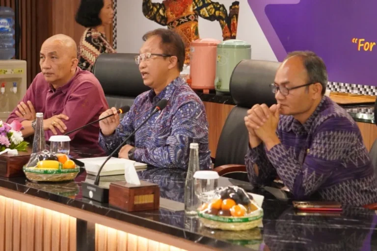 Genjot Pariwisata, PLN Gandeng Pemprov Bali Perkuat Ekosistem Kendaraan Listrik